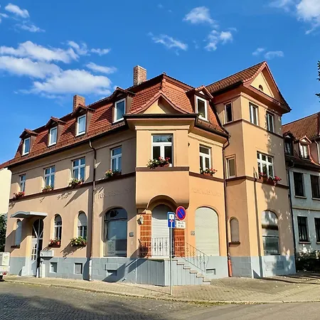 Apartment Dashy - Kleines Im Schoenen Erfurter Sueden Erfurt